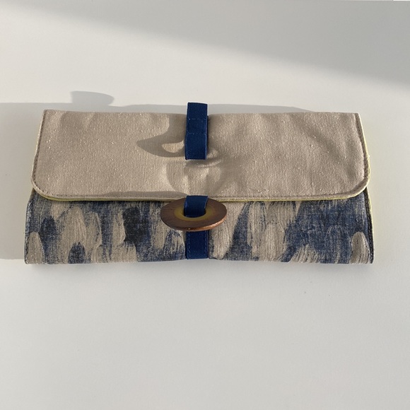 Lela Rose Clutch for Beauty.com - Picture 5 of 16